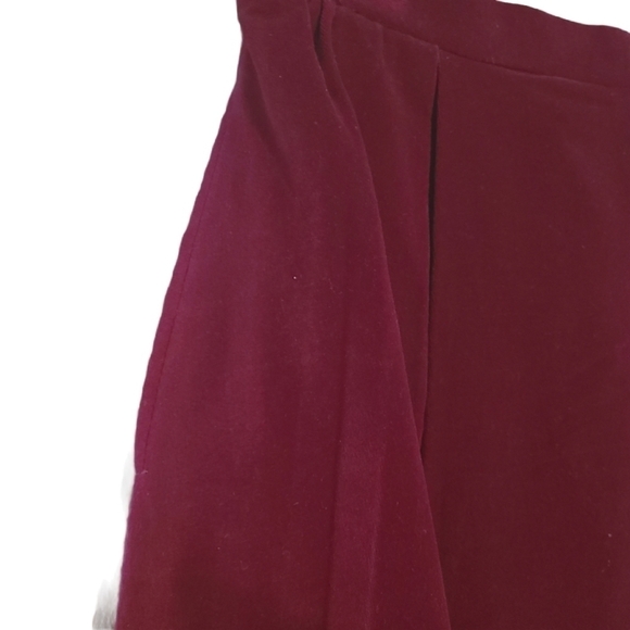 Alexander's Vintage Maroon Pleated Midi Skirt (Size 12) - Picture 7 of 11